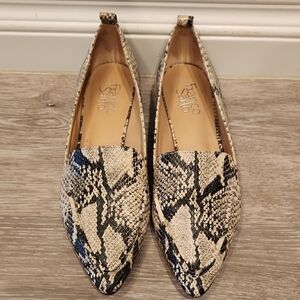 Franco Sarto Pointy Toe Snake Skin Flats  Size 8.5M